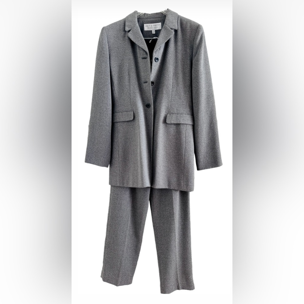Vintage Pret A Porter Grey 2 piece Petite Suit